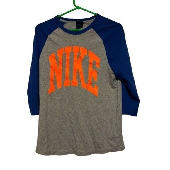 Nike 3/4” Sleeve Baseball Style T-Shirt - Picture 1 of 4